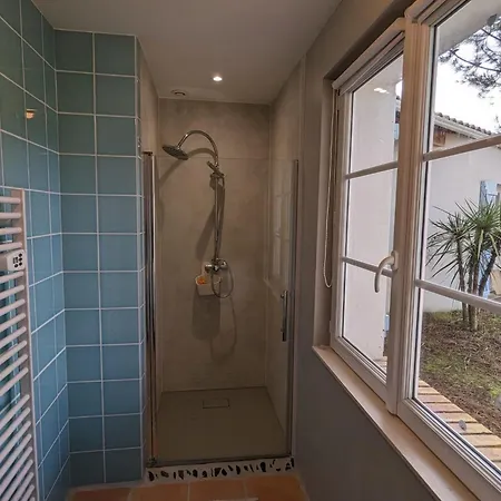 Comfortable And House With A Beautiful Garden Dom wakacyjny *